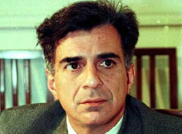 Αποφυλακίζεται για λόγους υγείας ο πρώην πρύτανης του Παντείου Αιμ.Μεταξόπουλος