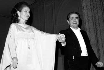 Πέθανε ο Ιταλός τενόρος Τζουζέπε ντι Στέφανο, παρτενέρ επί σκηνής της Μαρίας Κάλλας