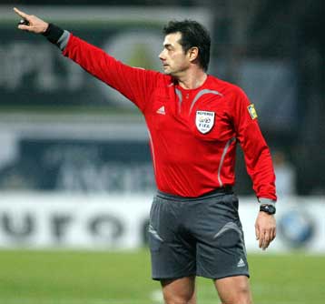 Ο Βασσάρας «σφυρίζει» στο Παναθηναϊκός-Λάρισα