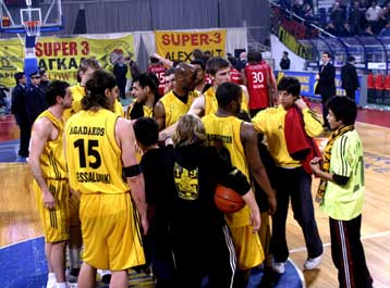 Πρεμιέρα στην 4η αγωνιστική με τον Αρη στη Κωνσταντινούπολη