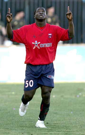 Πιο δυνατός υπόσχεται στους φιλάθλους του Πανιωνίου να γυρίσει ο Λουρένσο