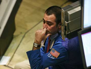 Οριακές διακυμάνσεις στη Γουόλ Στριτ, σημαντική πτώση στην Ευρώπη