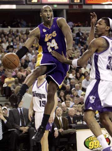 Πέμπτη νίκη σε έξι αγώνες για τους Πίστονς