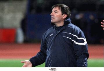 Ο Μπάμπης Τεννές ανέλαβε την τεχνική ηγεσία του Λεβαδειακού