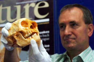 O προϊστορικός Ανθρωπος της Φλόρες «ήταν στην πραγματικότητα κρετίνος»