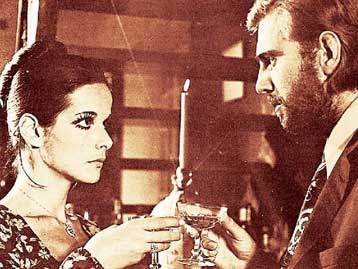 Το τελευταίο αντίο στην Έλενα Ναθαναήλ είπαν συγγενείς και φίλοι