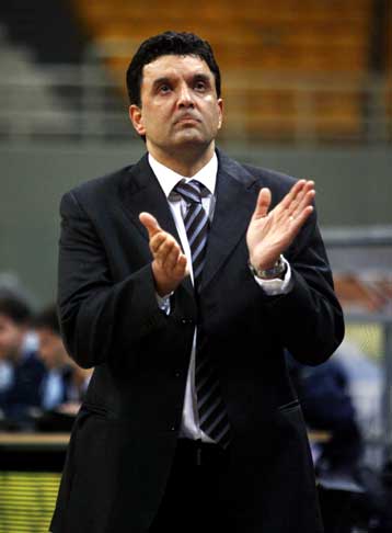 Τον Αμερικανό φόργουορντ Ντάρελ Λιούις απέκτησε η ΑΕΚ