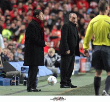 Ομάδα υγιή και με μέλλον χαρακτηρίζει τον Ολυμπιακό ο Λεμονής