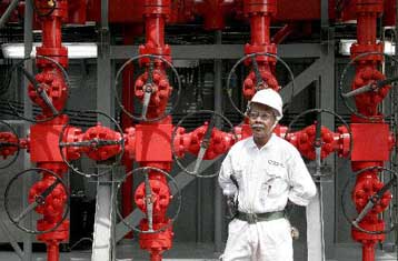 Οικολογική καταστροφή εν όψει μετά τη διαρροή 30 τόνων πετρελαίου ανοιχτά του Βιετνάμ