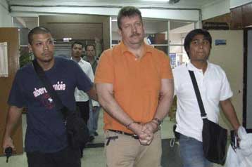 Συνελήφθη στην Ταϊλάνδη ένας από τους μεγαλύτερους λαθρεμπόρους όπλων στον κόσμο