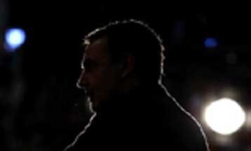 Ανυποχώρητος ο Θαπατέρο στη διαμάχη της κυβέρνησης με την ομοσπονδία