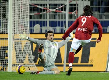 Ισόπαλος, με 1-1, ο αγώνας μεταξύ Ντόρτμουντ και Χέρτα