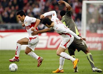 Τρίβει τα… χέρια της η Μπάγερν μετά τη συντριβή της Βέρντερ, ισοπαλία για Αϊντραχτ