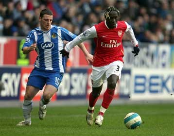 Αφησε βαθμούς στο «JJB Stadium» η Αρσεναλ, ανεβαίνουν Τότεναμ και Έβερτον