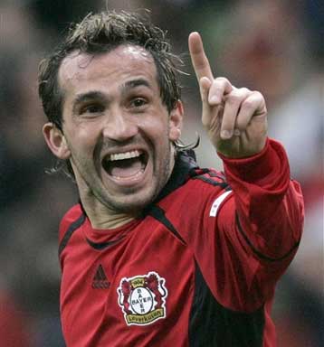 Ο Φάνης πήρε το… όπλο του για τη Λεβερκούζεν, ισοπαλία για τη Νυρεμβέργη