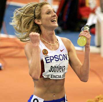 Η αυλαία στη Βαλένθια έπεσε με παγκόσμιο ρεκόρ από τη Σομπόλεβα