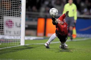 Τρίποντο τίτλου της Λιόν επί της Μπορντό, η Μαρσέιγ πέρασε το εμπόδιο της Σεν Ετιέν