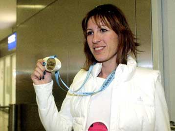 Θα τα πούμε στο Πεκίνο, το μήνυμα της Δεβετζή