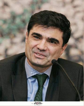 Σε ήπιους τόνους η απάντηση του Γ. Βαρδινογιάννη στον Σ. Κόκκαλη