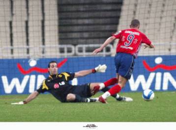 Mετά από 1,5 χρόνο στην Εθνική Aλγερίας ο Τζιμπούρ