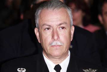 O Θ.Ρεντζεπέρης νέος αρχηγός του Λιμενικού Σώματος