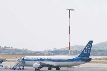 Συνάντηση Μπενόπουλου με εκπροσώπους των εργαζομένων στις Ολυμπιακές Αερογραμμές