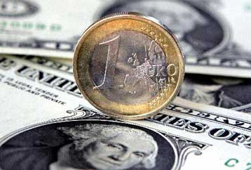 Το ευρώ έσπασε το φράγμα των 1,55 δολαρίων την Τετάρτη