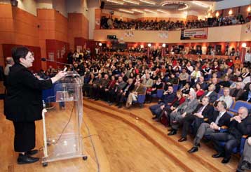 ΝΔ και ΠΑΣΟΚ έπαιξαν το παιχνίδι του διαίρει και βασίλευε στα Βαλκάνια λέει το ΚΚΕ