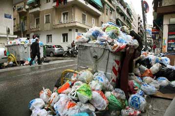 Τρίτη πιο βρώμικη πόλη της Ευρώπης η Αθήνα, σύμφωνα με διεθνή έρευνα
