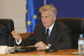 Η συγκράτηση των πληθωριστικών προοπτικών, ύψιστη προτεραιότητα της ΕΚΤ