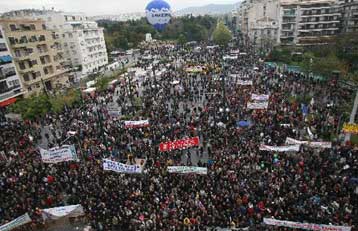 Με διαδικασίες-εξπρές προωθείται για ψήφιση το νομοσχέδιο για το Ασφαλιστικό