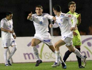 Στο +11 η Ανόρθωση μετά τη νίκη της Ομόνοιας επί του ΑΠΟΕΛ