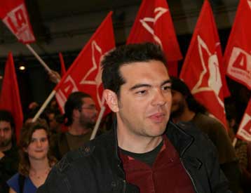 «Ευχαριστούμε αλλά δεν θα πάρουμε», το μήνυμα Τσίπρα προς το ΠΑΣΟΚ