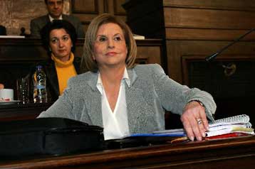 Δεν θα εξαιρεθεί κανείς από τις αλλαγές στο Ασφαλιστικό, λέει η Φ.Πετραλιά