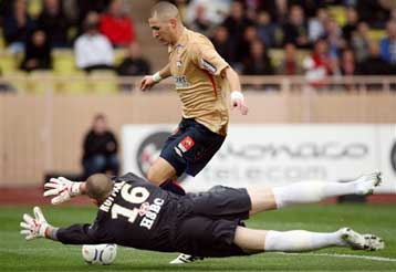 Για τον έβδομο συνεχόμενο τίτλο της «καλπάζει» η Λιόν