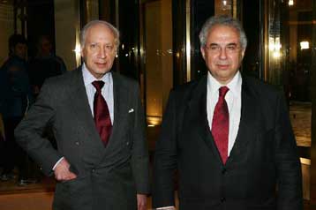 Εντατικοποιούνται οι διαβουλεύσεις Αθήνας-Σκοπίων υπό τον Μ.Νίμιτς