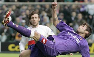 Σταθερά στο +6 η Ίντερ, με 2-1 επί της Παλέρμο