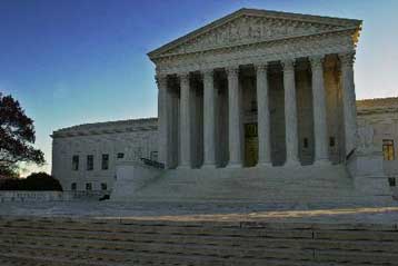 Την οπλοκατοχή εξετάζει το Ανώτατο Δικαστήριο των ΗΠΑ για πρώτη φορά σε 70 χρόνια