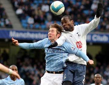 Ελπίζει η Γουίγκαν, αγωνιά η Μπόλτον, ανατροπή για τη Σίτι σε 13 λεπτά