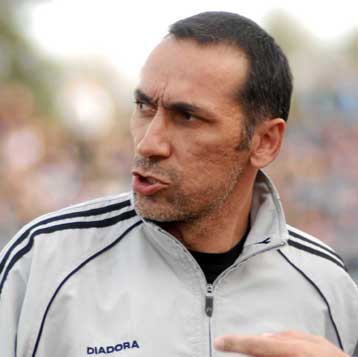 Ευτυχισμένος και ευχαριστημένος στη Λάρισα δηλώνει ο Δώνης