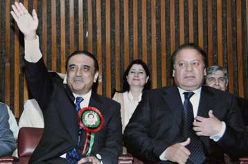 Μπροστά σε κρίσιμες πολιτικές αποφάσεις βρίσκεται το πακιστανικό Κοινοβούλιο