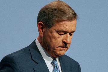 «Ψαλίδι» 90% στις αποδοχές του προέδρου της UBS μετά τις ζημίες-ρεκόρ