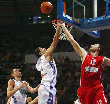 Μόνο νίκη θέλουν Παναθηναϊκός και Ολυμπιακός στην τελευταία αγωνιστική της Ευρωλίγκα