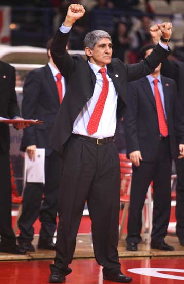 Υπομονή, έλεγχο του ρυθμού και ριμπάουντ τα κλειδιά του αγώνα κατά τον Γιαννάκη