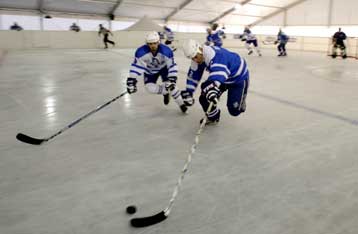 Στη διάθεση αθλητών αλλά και κοινού δόθηκε το παγοδρόμιο στο Μαρούσι