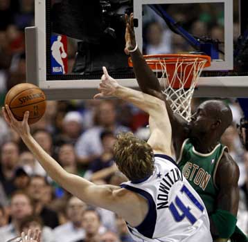 Τέλος στο σερί των Ρόκετς, «δάμασαν» τους τρεις του Τέξας οι Σέλτικς