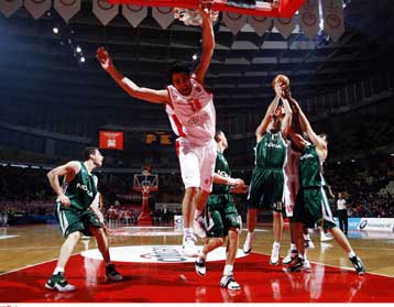 Διάλειμμα με 21η αγωνιστική για Παναθηναϊκό και Ολυμπιακό