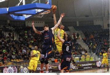 Ο Αρης έχασε και από την Ολύμπια, που έκανε βήμα παραμονής μέσα στο «Αλεξάνδρειο»