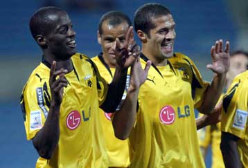 Νίκησε την Καλαμαριά και περιμένει τον Ολυμπιακό για την τελευταία ευκαιρία