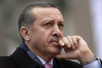 Με συνταγματικές αλλαγές απαντά το κόμμα του Ερντογάν στο ενδεχόμενο απαγόρευσής του